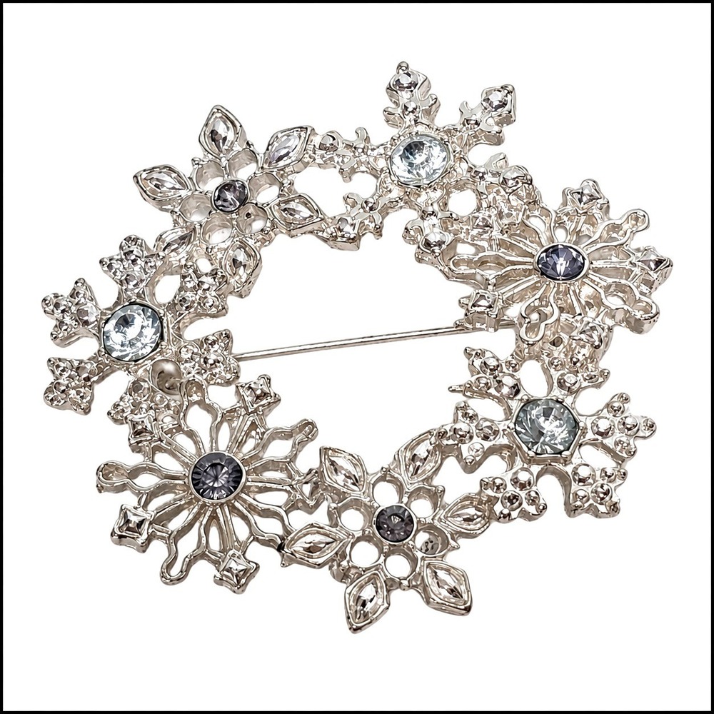 Christopher Radko Silver Tone Rhinestone Snowflake Wreath Brooch Pin Holiday